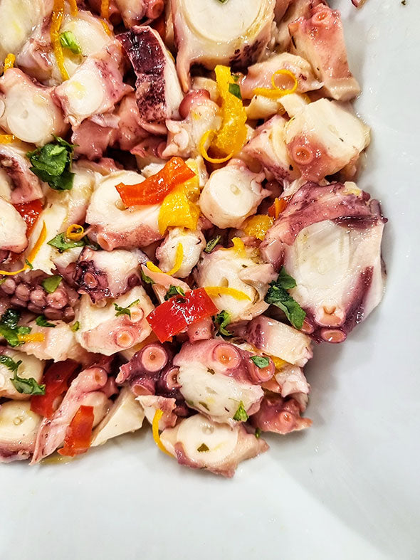 Pulpo Salat mit kaltgepresstem Olivenöl