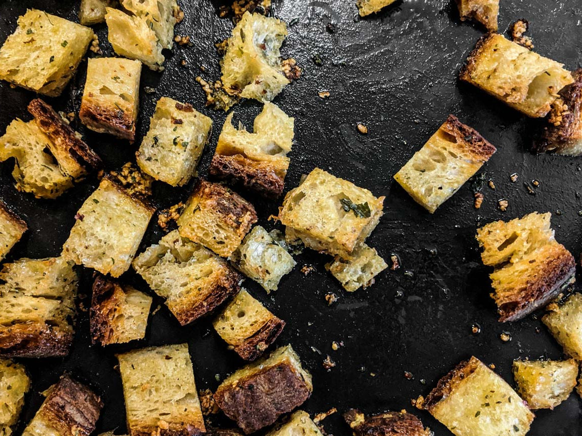Croutons selber machen ganz einfach Rezepte für altes Brot