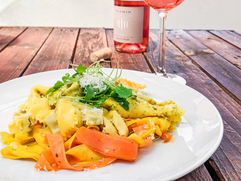 Gefüllte italienische Pasta mit Gemüse – mediterranes Pastagericht