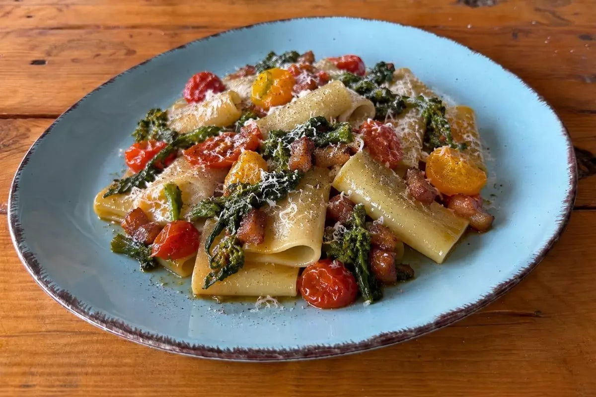 Paccheri Contadina mit Cime di Rapa & Guanciale