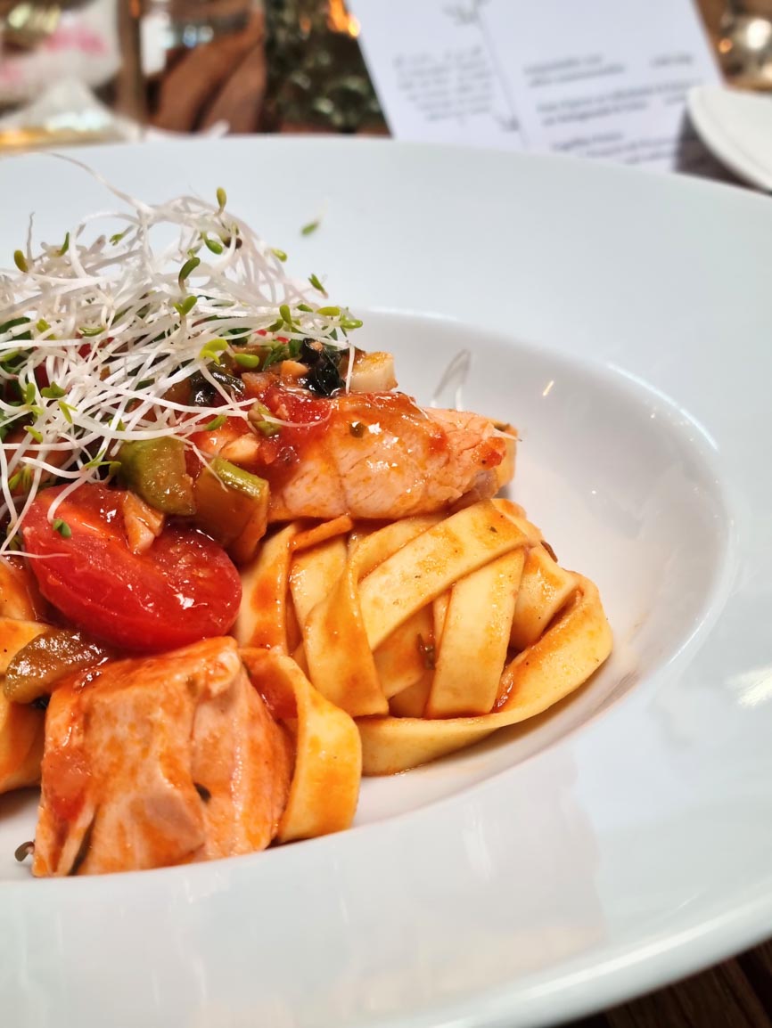 Fettuccine al salmone