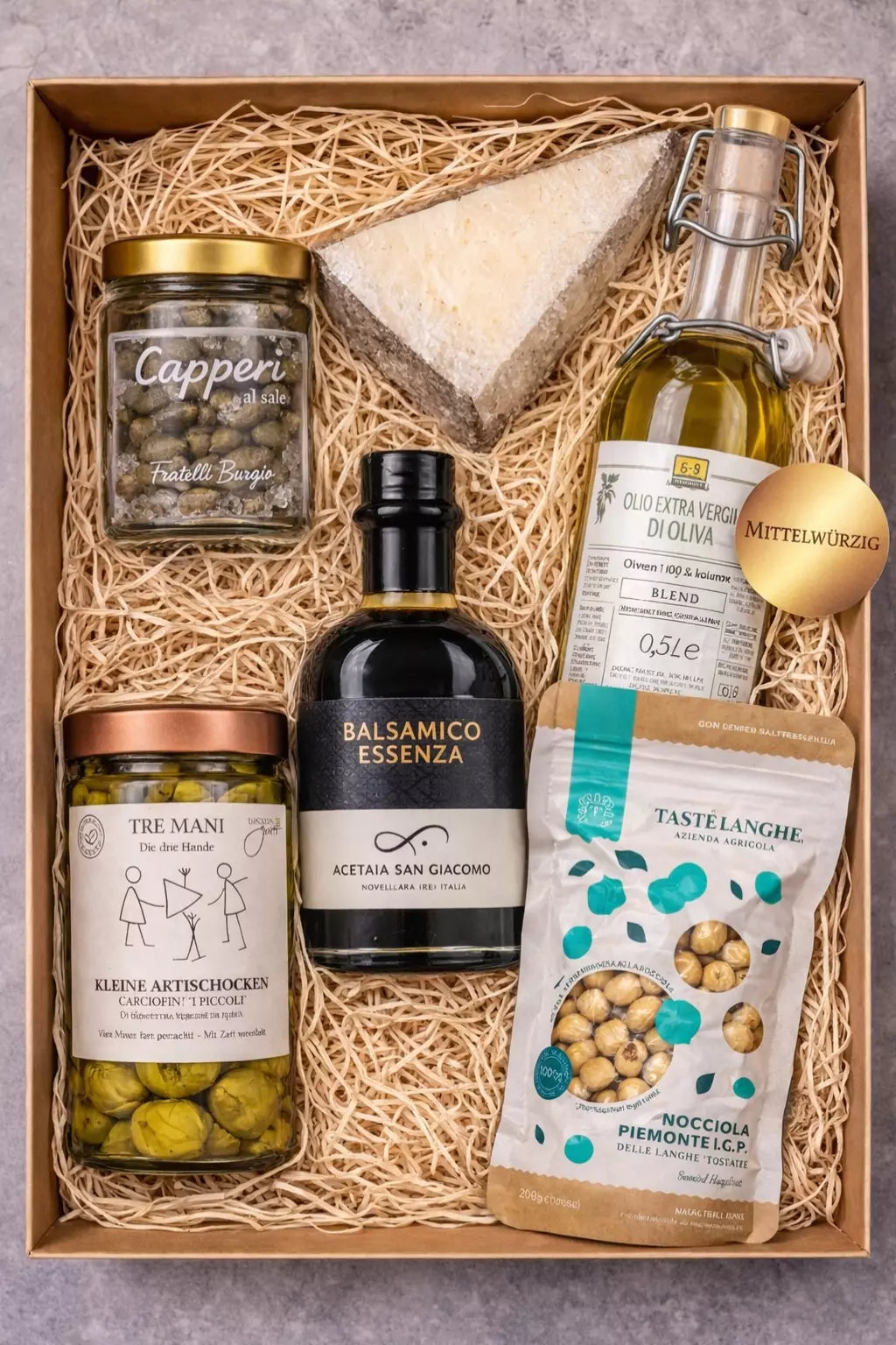 Artischocken Rezeptbox mit Pecorino, Balsamico, Olivenöl, Haselnüssen und Kapern in Geschenkbox