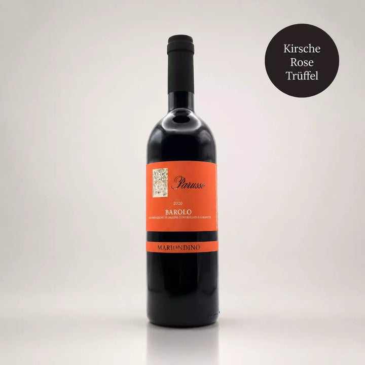 Parusso Barolo Mariondino 2020 als freigestelltes Produktbild vor hellem Hintergrund mit rundem Hinweis „Kirsche, Rose, Trüffel“.