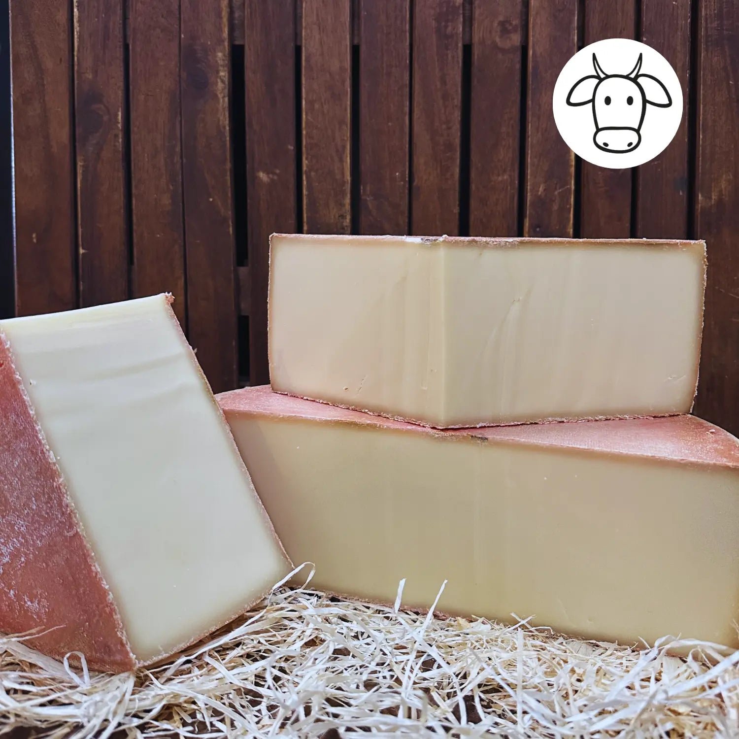 Steiner Alpkäse aus Rohmilch, 8 Monate gereift, cremig und aromatisch.